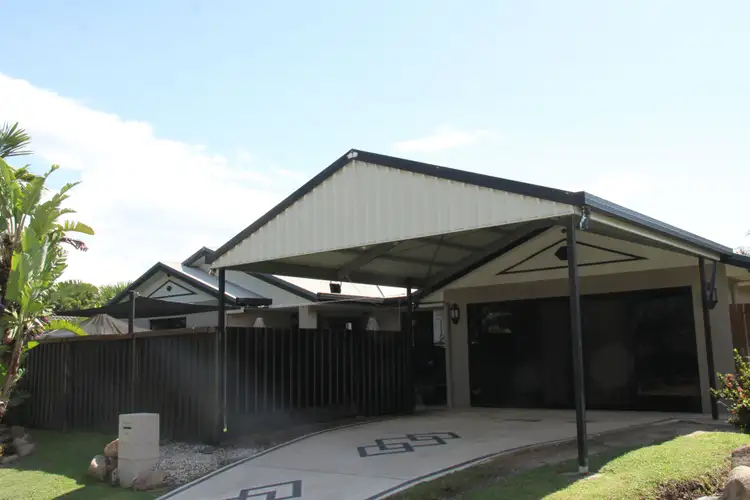 15 Pryde Street, Tannum Sands QLD 4680