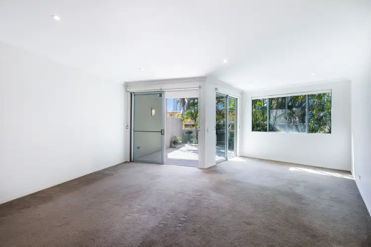 Main view of Homely apartment listing, 2/24 Tarcoola Crescent, Chevron Island QLD 4217
