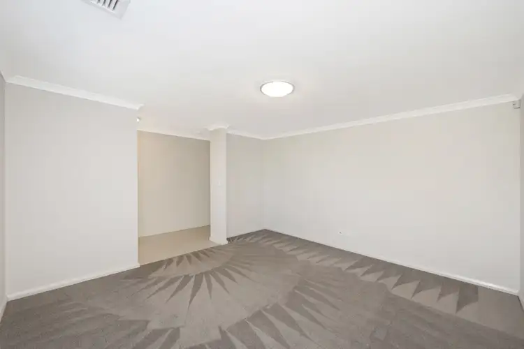 Sixth view of Homely house listing, 32 Edmonton Loop, Baldivis WA 6171