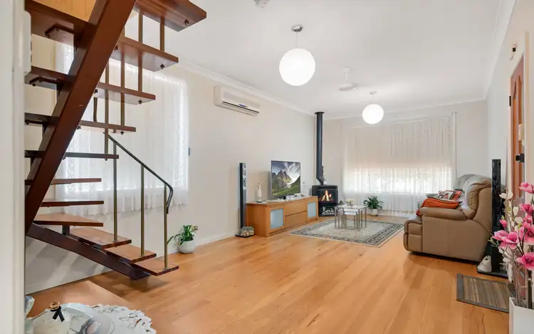 5 Hurlstone Avenue, Glenfield NSW 2167