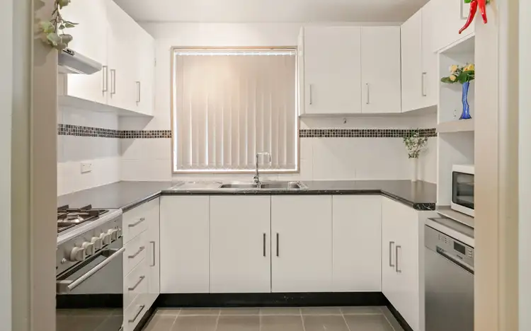 Sixth view of Homely house listing, 11 Moonah Place, Macquarie Fields NSW 2564