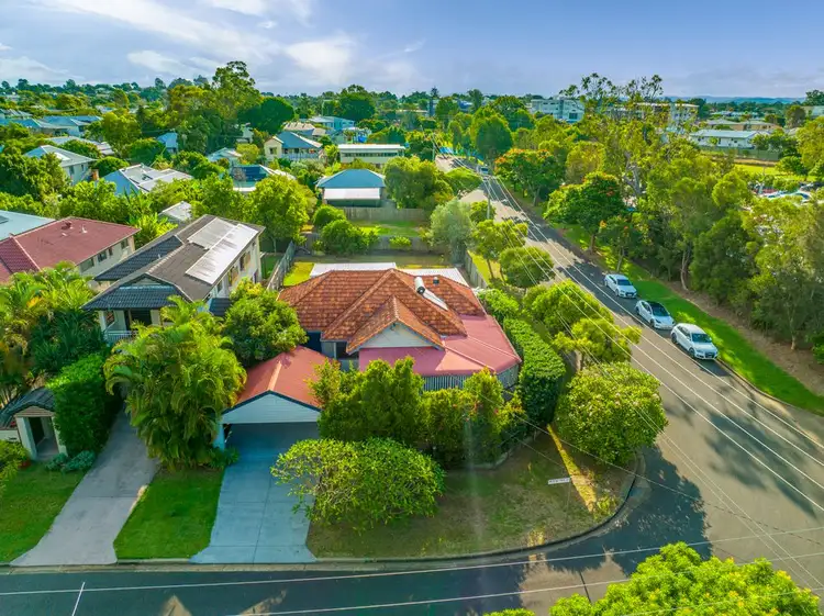 1 Merewether Street, Corinda QLD 4075