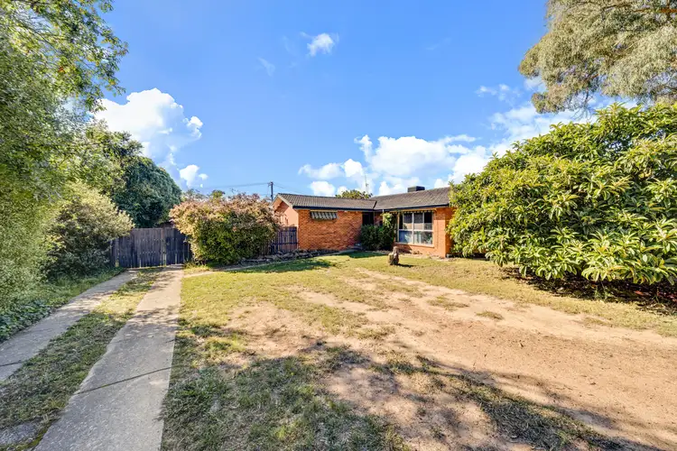 Second view of Homely house listing, 6 Foreman Place, Macgregor ACT 2615