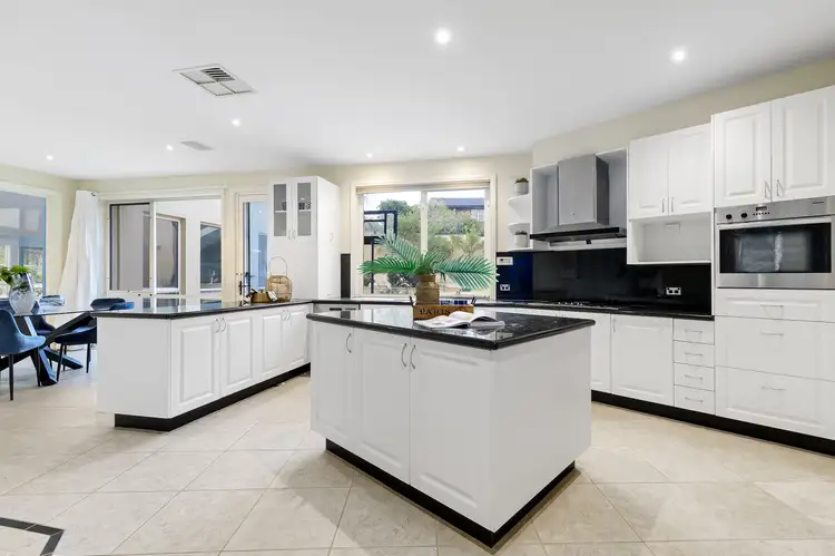 Fifth view of Homely house listing, 25 Aurisch Avenue, Glen Waverley VIC 3150