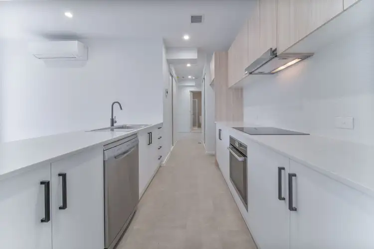 Fifth view of Homely apartment listing, 1/2-4 Queen Street, Bendigo VIC 3550