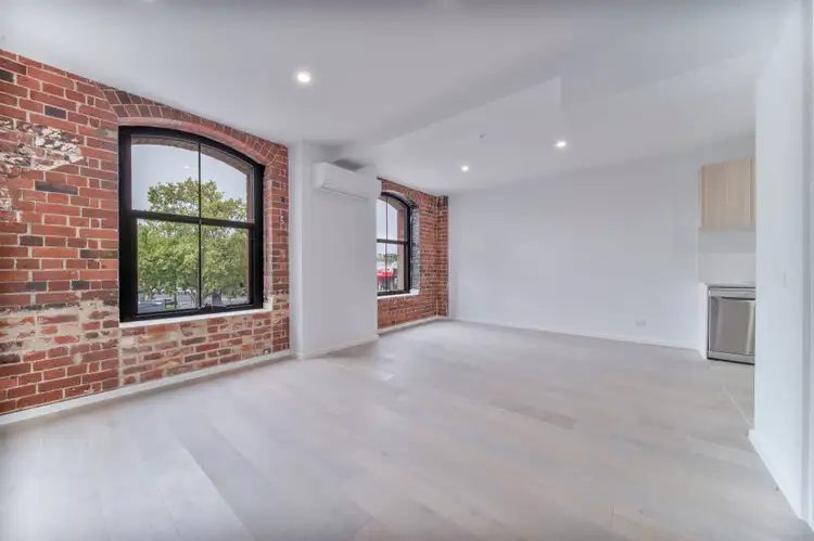 Main view of Homely apartment listing, 3/2-4 Queen Street, Bendigo VIC 3550