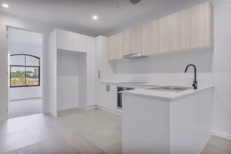 Third view of Homely apartment listing, 12/2-4 Queen Street, Bendigo VIC 3550