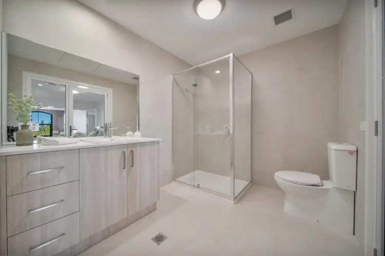 Fifth view of Homely apartment listing, 14/2-4 Queen Street, Bendigo VIC 3550