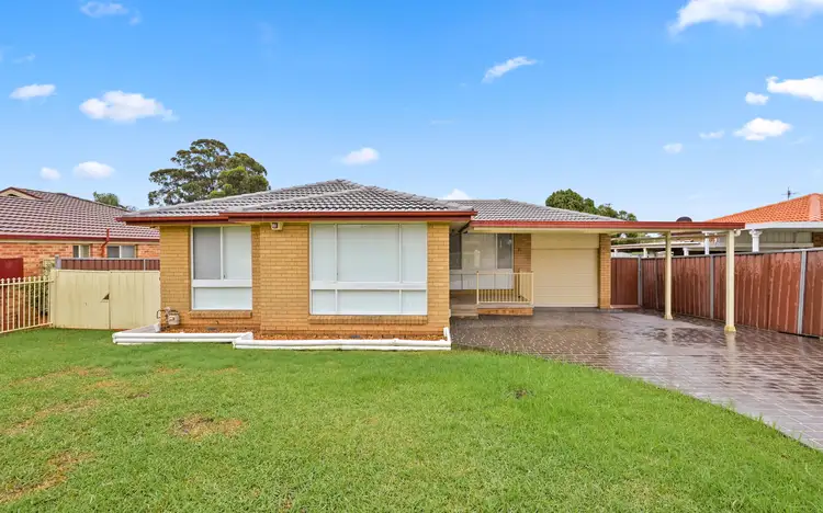 Main view of Homely house listing, 21 Mistletoe Avenue, Macquarie Fields NSW 2564