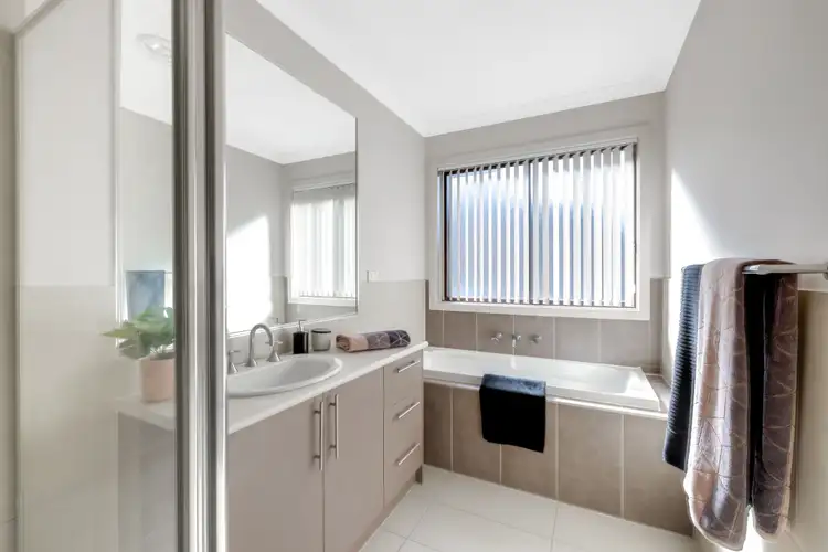Fifth view of Homely villa listing, 250A Hilton Street, Glenroy VIC 3046