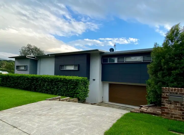 13a Sharpe Place