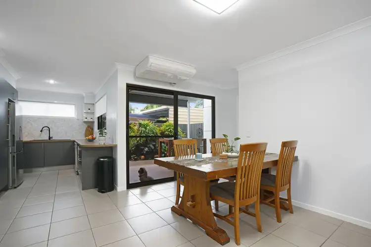 3/14 Hall Avenue, Bongaree QLD 4507