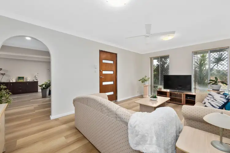 21 Mcallister Way, Beechboro WA 6063