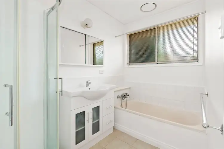 Sixth view of Homely house listing, 15 Brentwood Crescent, Frankston VIC 3199