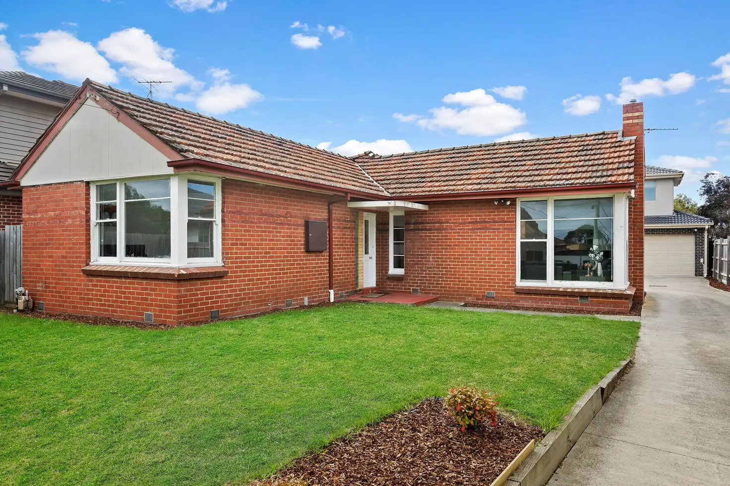 Main view of Homely townhouse listing, 1/1091 North Road, Hughesdale VIC 3166