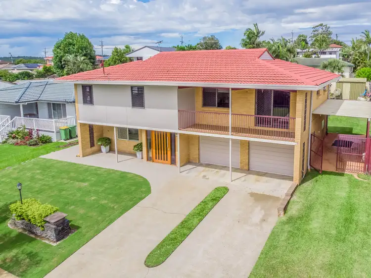 11 Pandeen Road