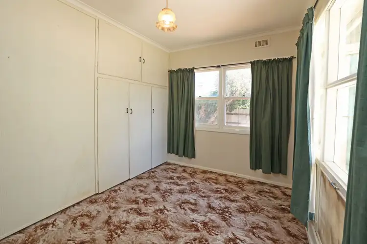 Fifth view of Homely house listing, 27 Watkin Street, Robinvale VIC 3549