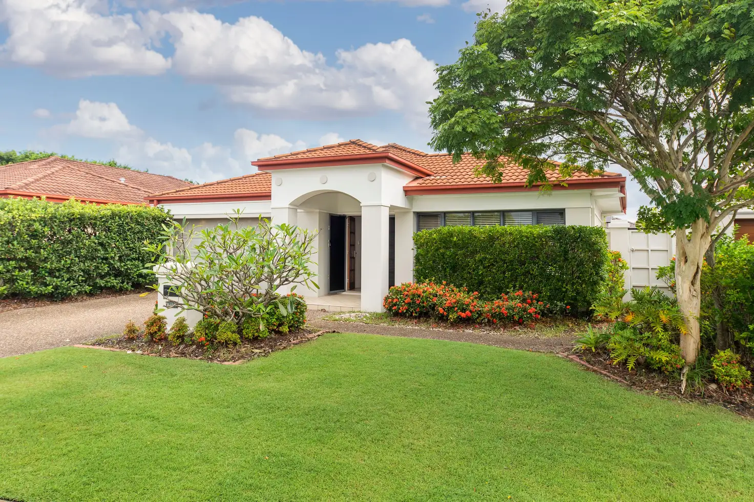 Main view of Homely house listing, 2023 Gracemere Gardens Court, Hope Island QLD 4212