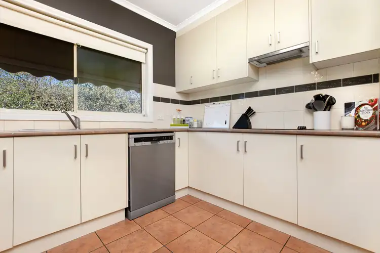 Second view of Homely house listing, 4 Georgia Court, Mildura VIC 3500