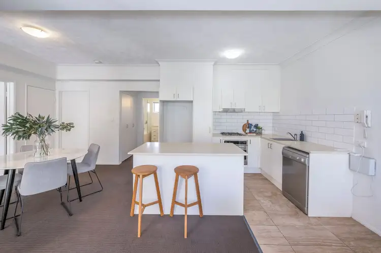 Second view of Homely unit listing, 4/41 Racecourse Road, Hamilton QLD 4007