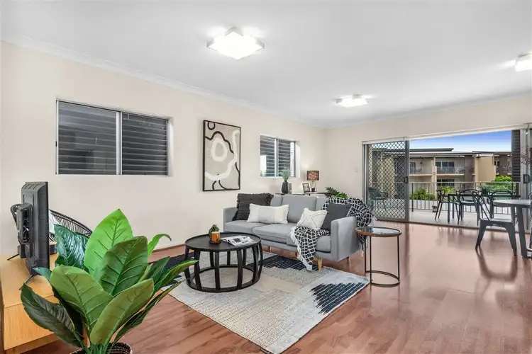 8/230 Melton Road, Nundah QLD 4012