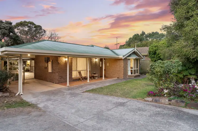 33 Jacaranda Drive, Woodside SA 5244