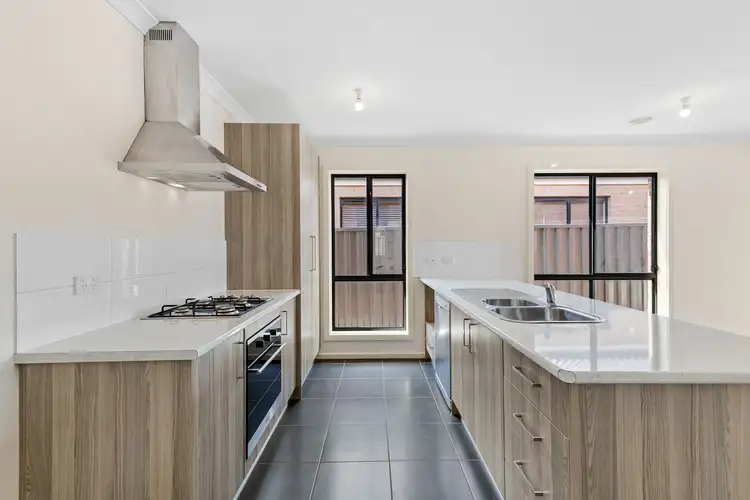 Second view of Homely house listing, 17 Phoenix Circuit, Brookfield VIC 3338