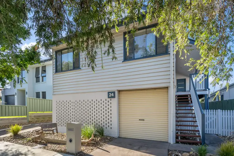 24 Robertson Avenue, Margate QLD 4019