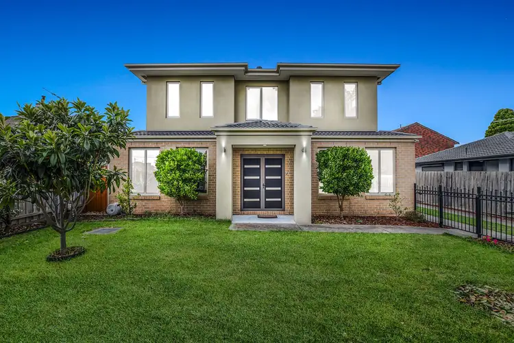 1/16 Kennaugh Street, Oakleigh East VIC 3166