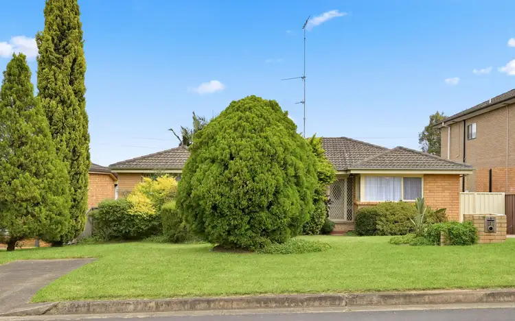 36 Balook Crescent, Bradbury NSW 2560