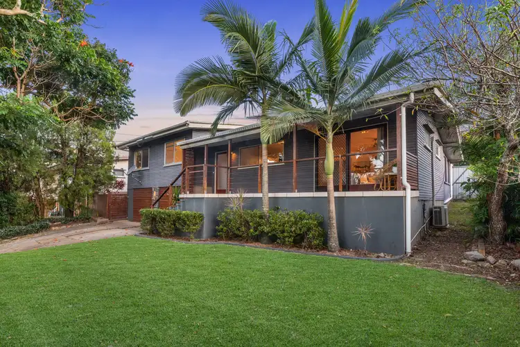 6 Coleridge Street, Stafford Heights QLD 4053