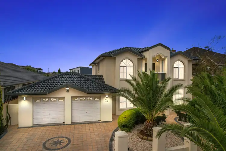 21 Rowlandson Place, Taylors Lakes VIC 3038