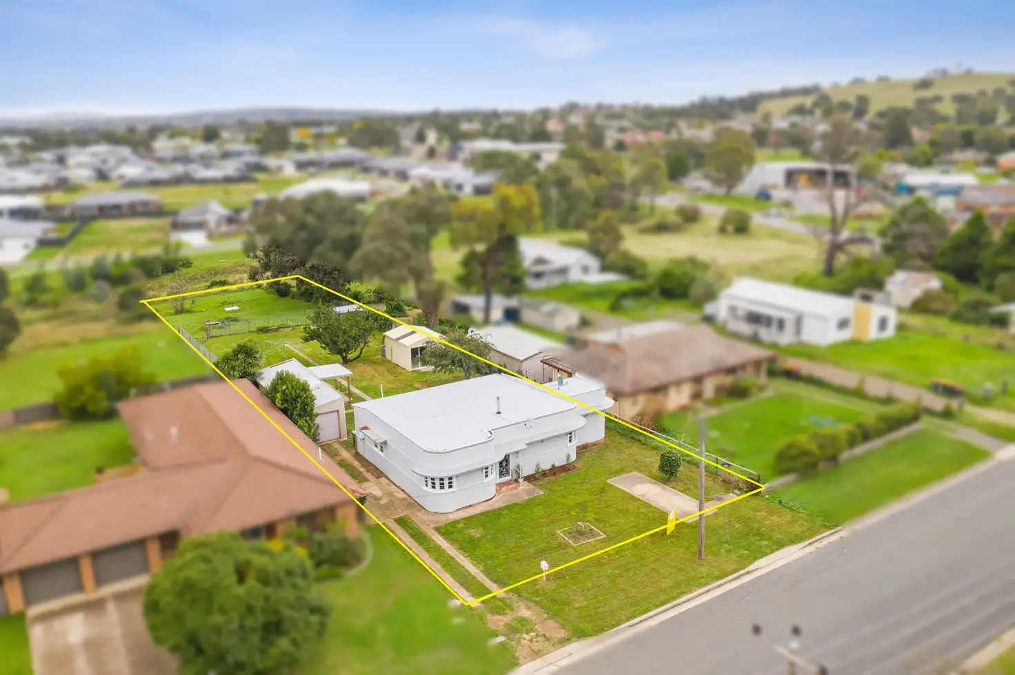 Main view of Homely house listing, 40 Wollondilly Avenue, Goulburn NSW 2580