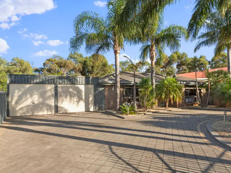 12 Commodore Court, Morphett Vale SA 5162