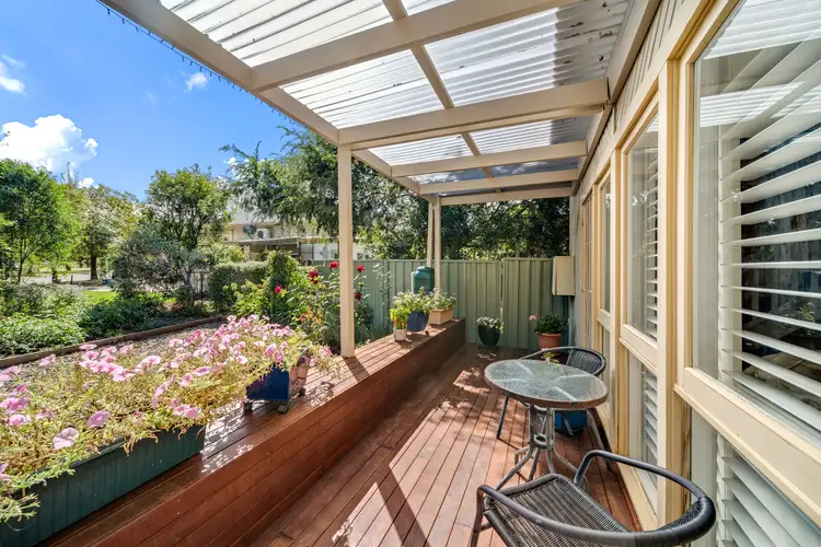 Fifth view of Homely house listing, 10 Porteous Crescent, Theodore ACT 2905