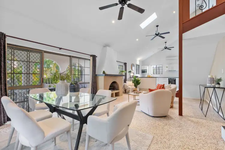 104 Goonawarra Drive, Mooloolaba QLD 4557