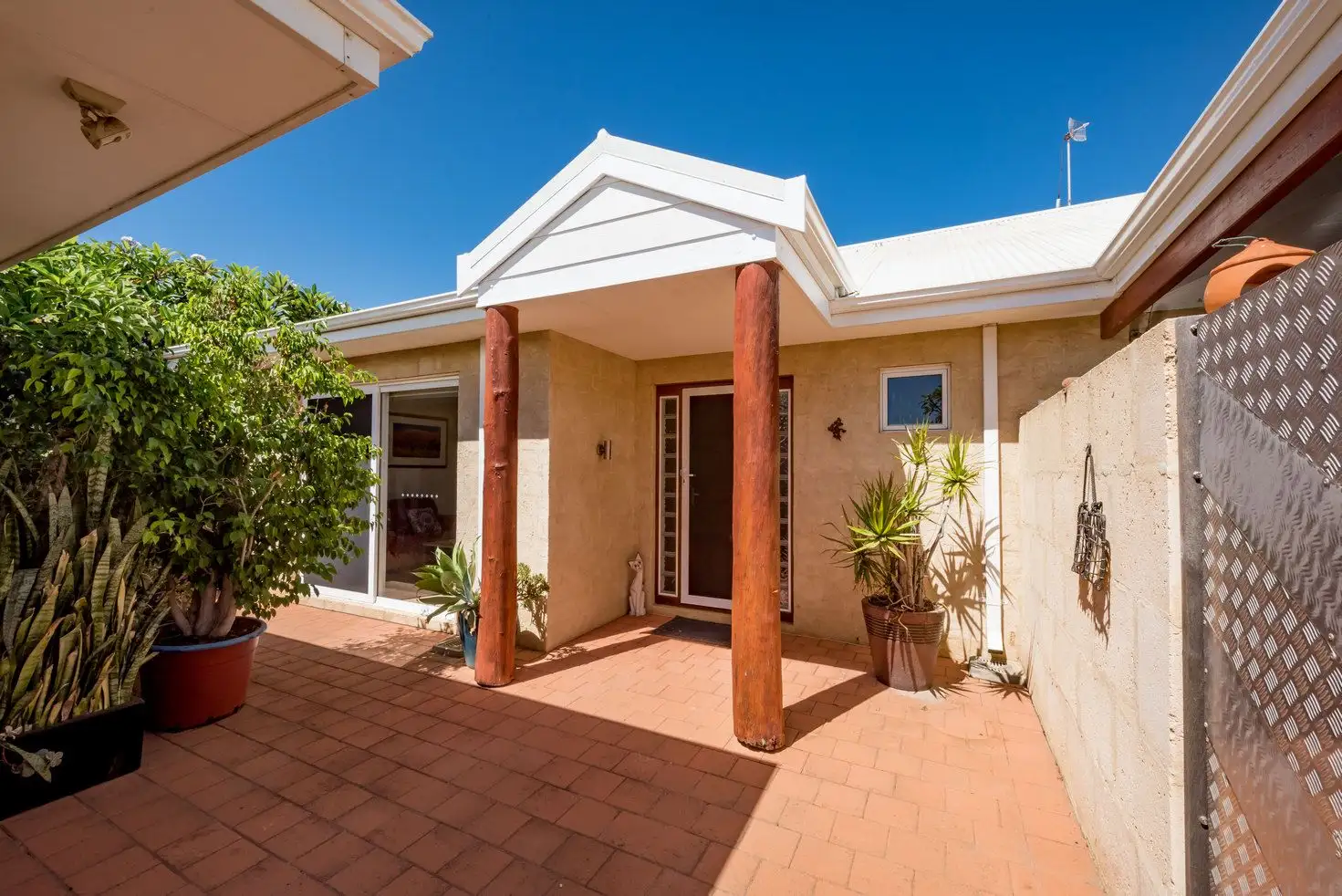 Main view of Homely house listing, 8 Eakins Crescent, Wandina WA 6530