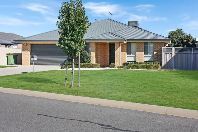 25 Chisnall Street, Corowa NSW 2646
