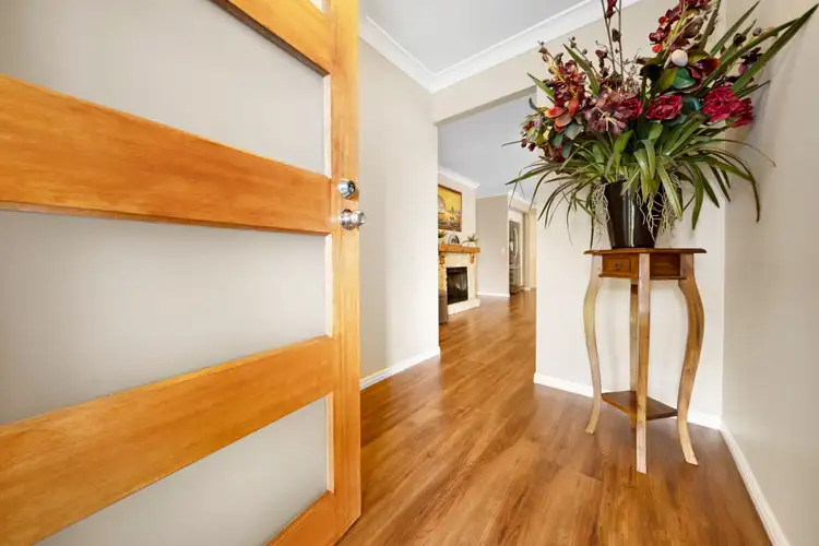 Third view of Homely house listing, 8 Dendy Place, Edens Landing QLD 4207