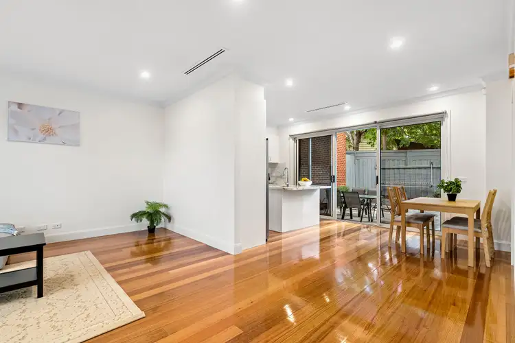 2/9 Catherine Avenue, Mount Waverley VIC 3149