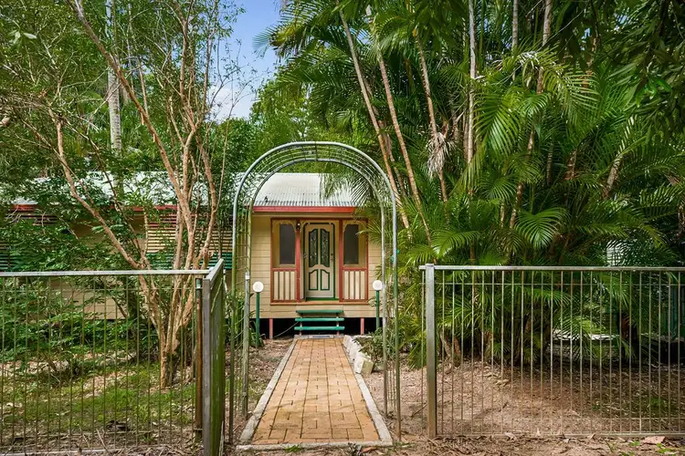 7 Ratcliffe Road, Diamond Valley QLD 4553