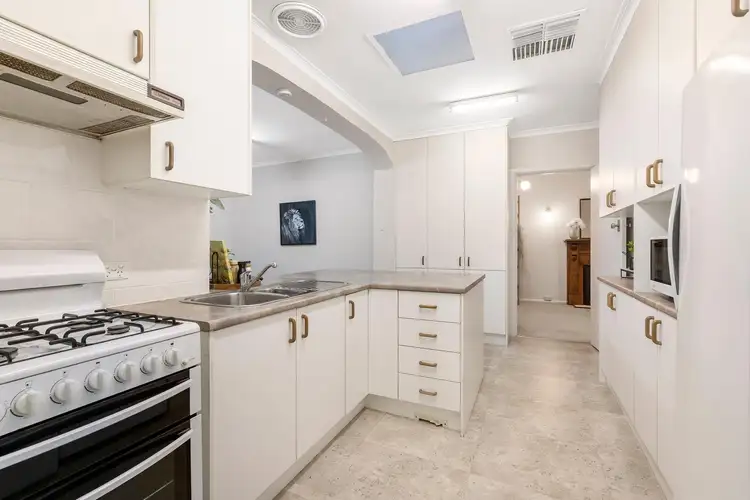 Fifth view of Homely house listing, 32 Amiet Street, Greensborough VIC 3088