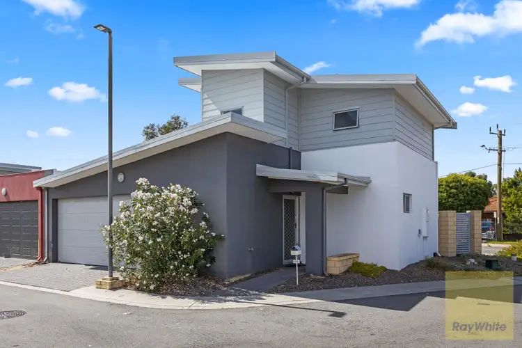 Fifth view of Homely townhouse listing, 13/9 Streatham Street, Beckenham WA 6107