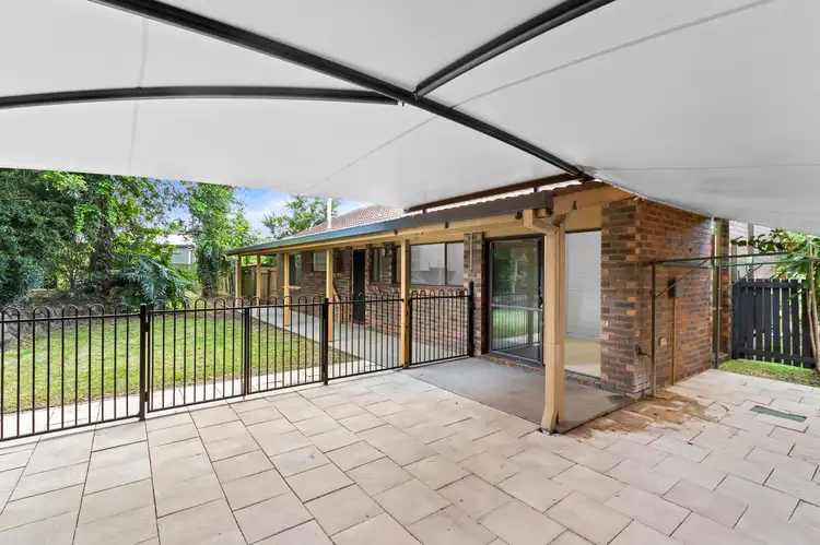 6 Kenevi Close