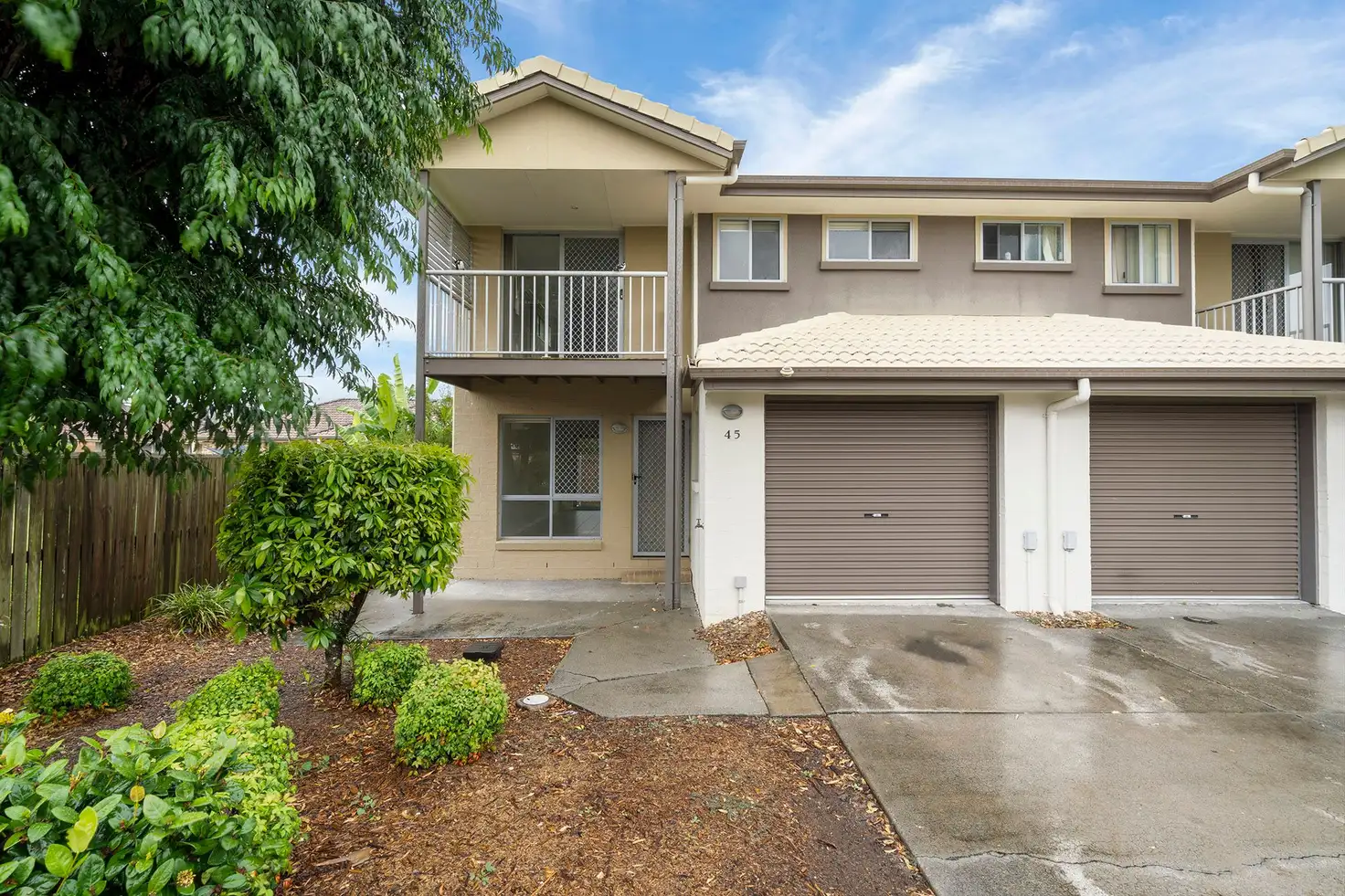 Main view of Homely townhouse listing, 45/2-8 Meadowbrook Drive, Meadowbrook QLD 4131