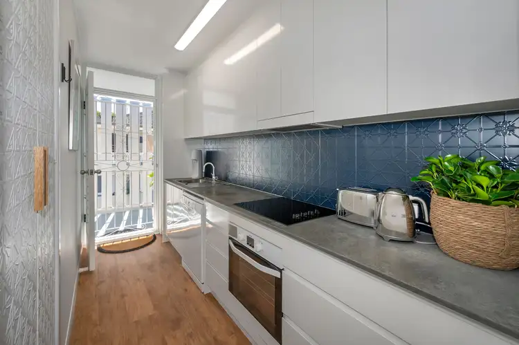 Sixth view of Homely apartment listing, 11/6 Riverview Terrace, Hamilton QLD 4007