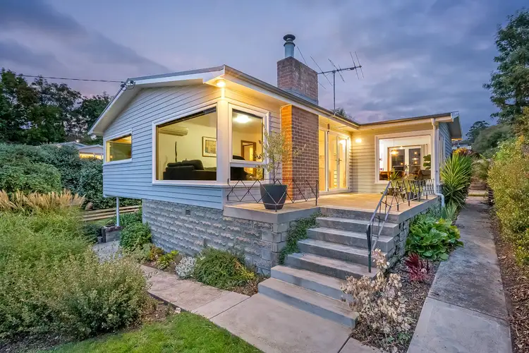 251 Roslyn Avenue, Blackmans Bay TAS 7052