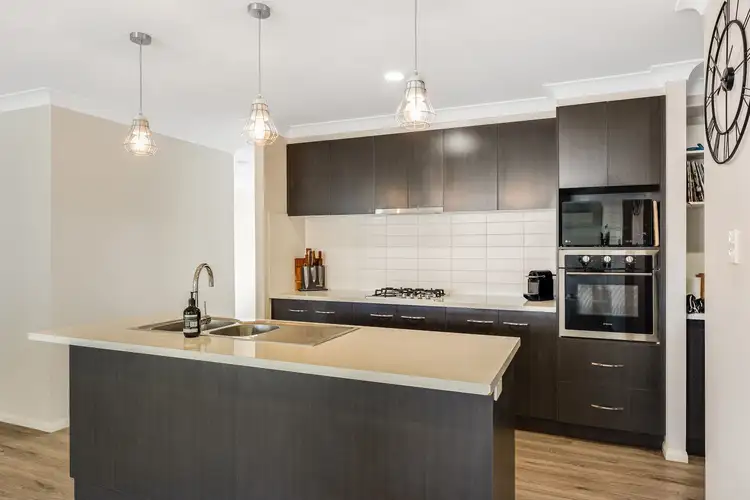 Third view of Homely house listing, 8 Hannaford Crescent, Wyreema QLD 4352