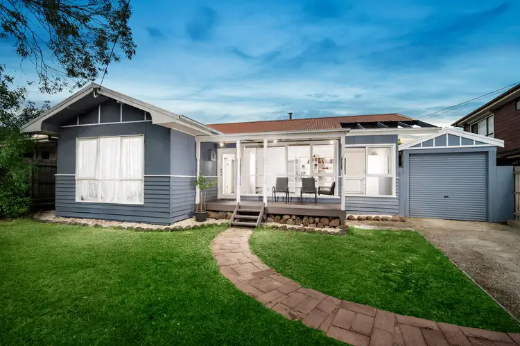 5 Fourth Avenue, Rowville VIC 3178
