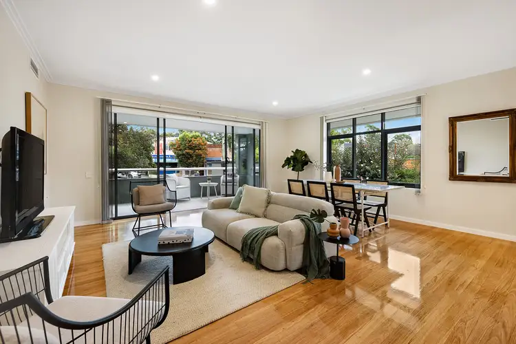 1/4 Redleaf Avenue, Wahroonga NSW 2076